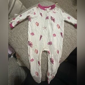 Kyte baby zipper footie sz NB